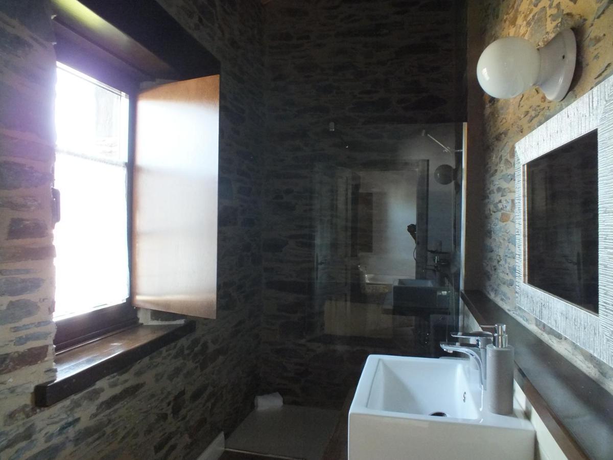 Apartamentos Puerta Del Castro Coana Exterior foto